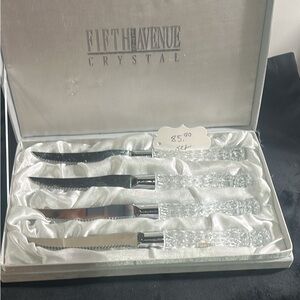 Fifth Avenue Crystal 4-Piece Steak Knife Set - Clear Handles